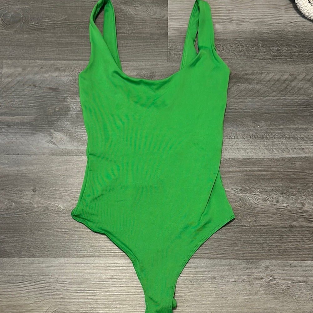 H&M Green Bodysuit Classic Design